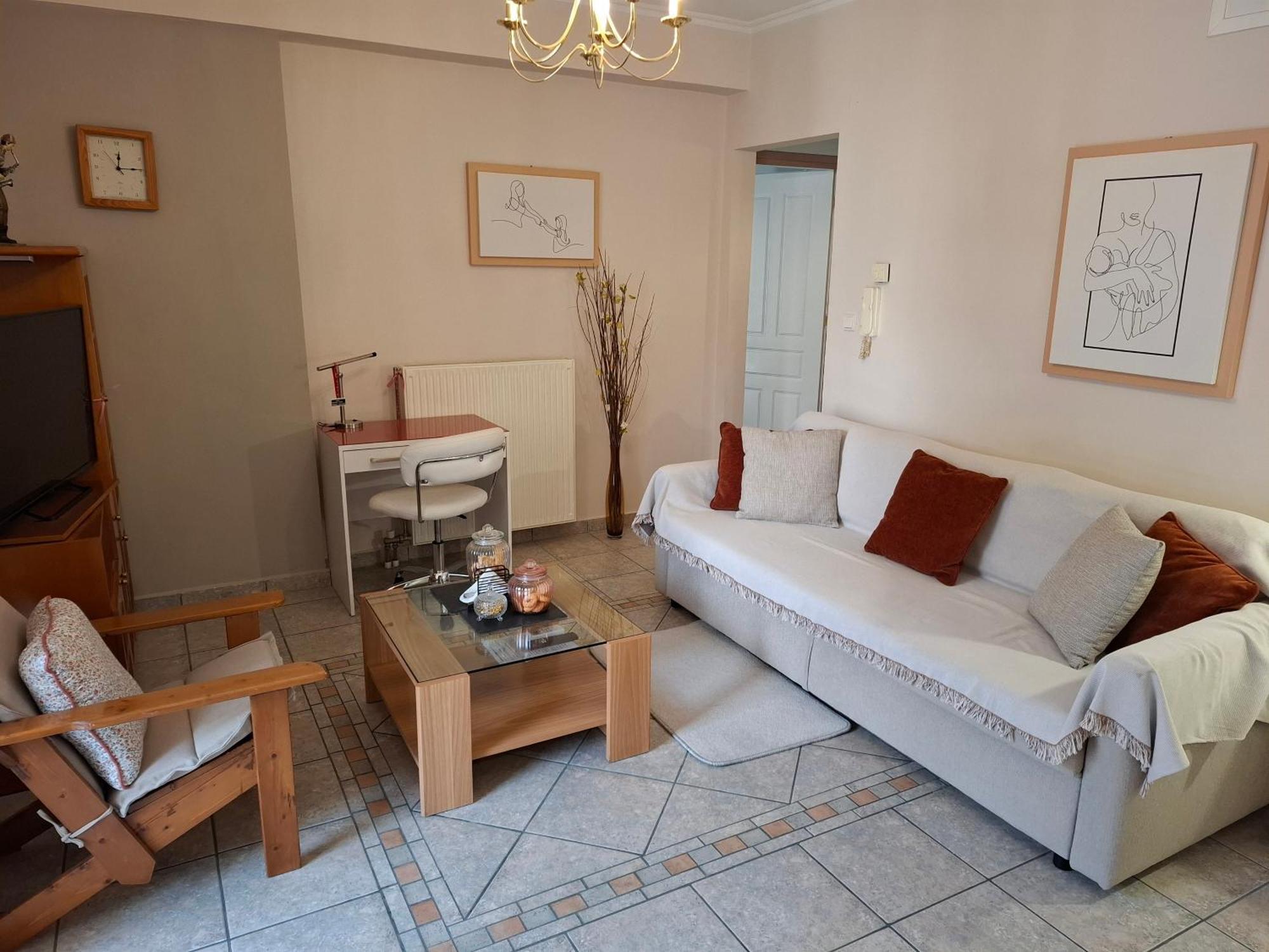 Απέριττον 2 Apartamento Trikala  Exterior foto