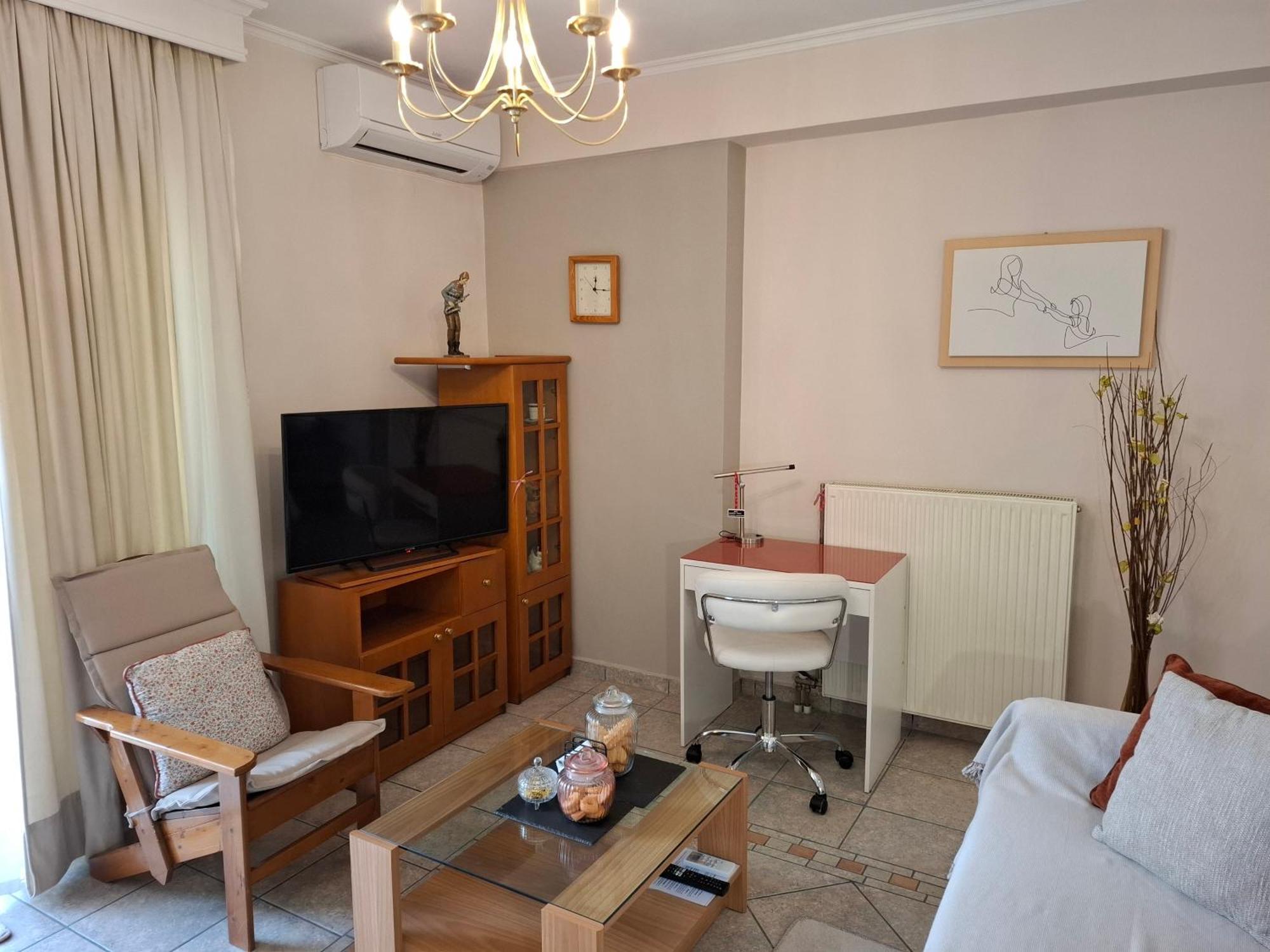 Απέριττον 2 Apartamento Trikala  Exterior foto
